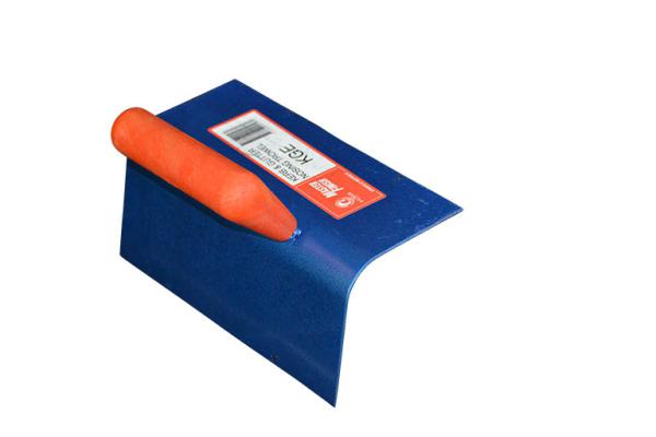 KERB & GTTER NOSING TROWEL