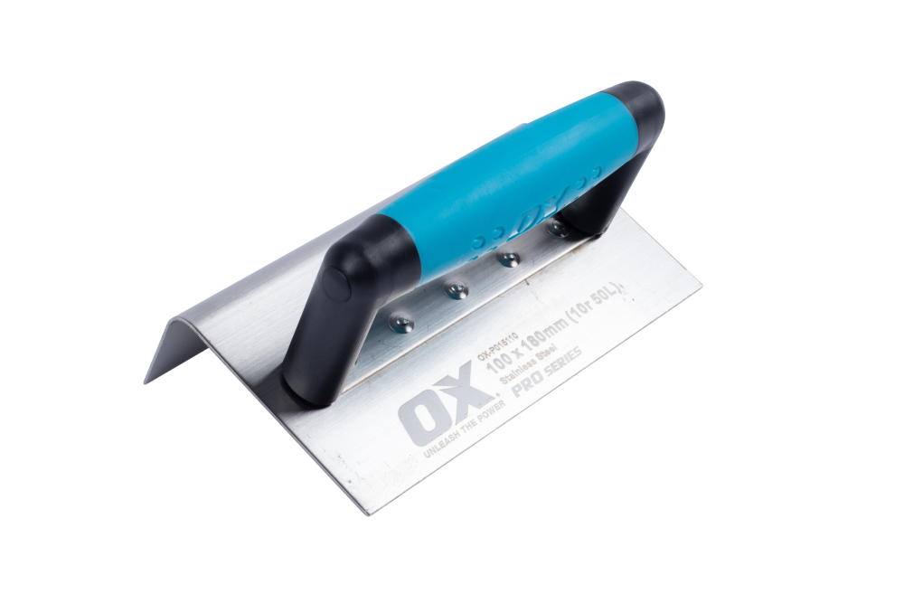OX Pro Medium Edging Trowel 6mm Radius- 100 x 180mm / 4in x 7in