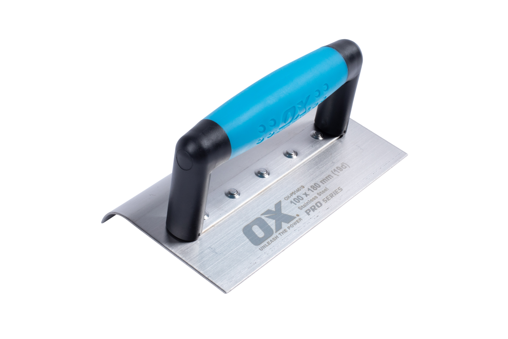 OX Pro Medium Edging Trowel 19mm Radius- 100 x 180mm / 4in x 7in